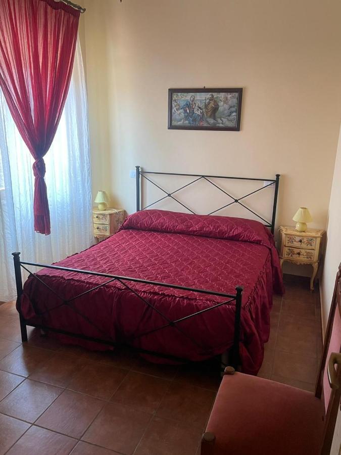 Appartamentino Di Corso Umberto รอนชิโญเน ภายนอก รูปภาพ